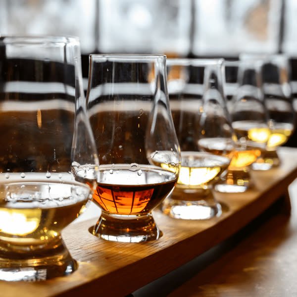 Destilado alcoólico de melaço para rum